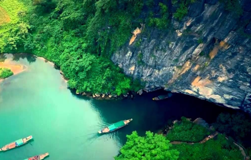 Tour Động Phong Nha – Động Thiên Đường 1